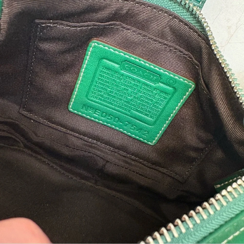 Coach vintage 7542 hamptons mini soho Demi bag in green leather rare